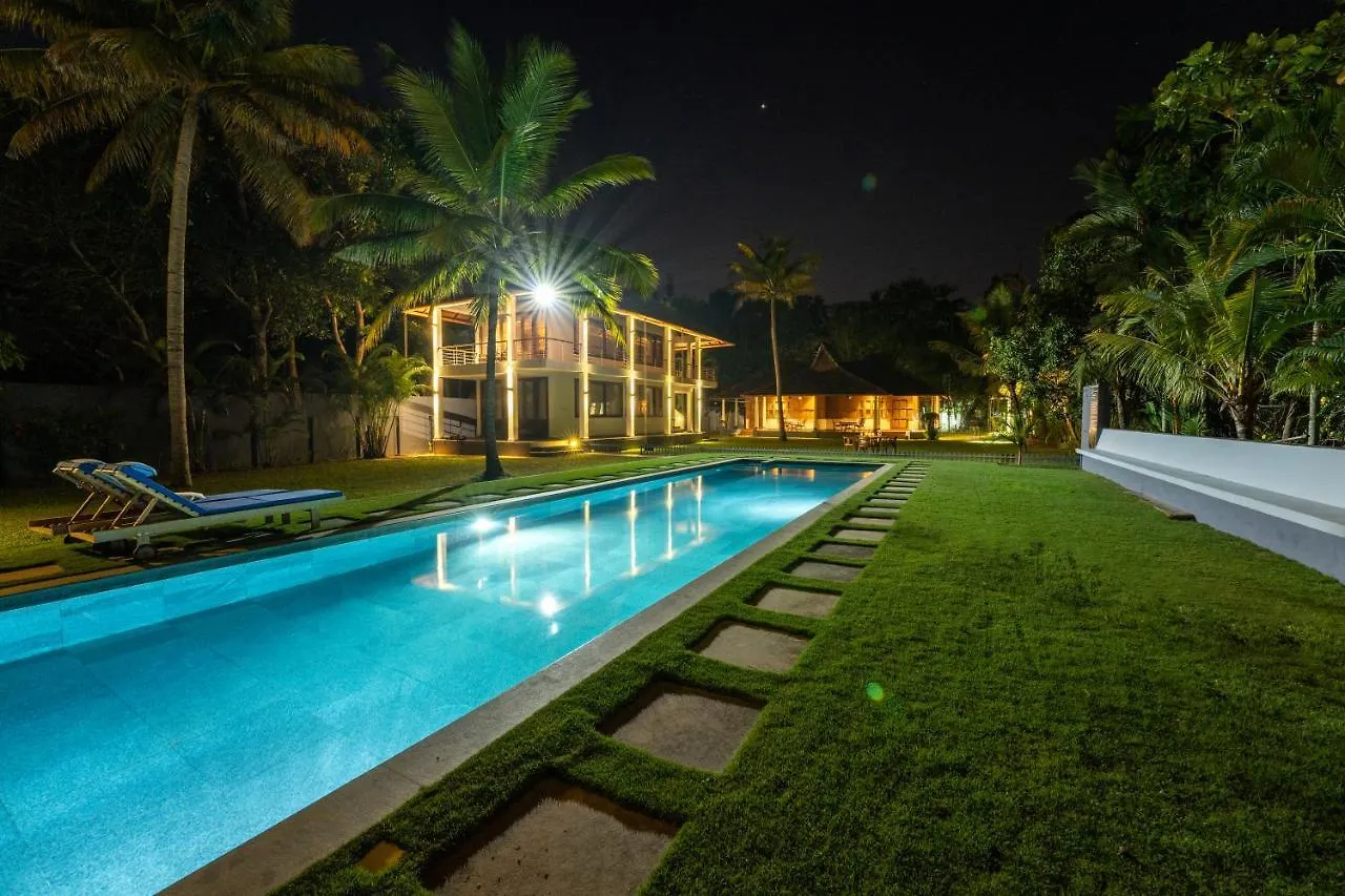 Ama Stays & Trails, Pathiramanal Villa Alappuzha