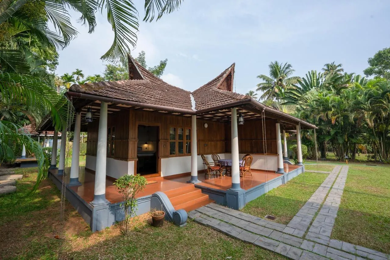 Ama Stays & Trails, Pathiramanal Villa Alappuzha